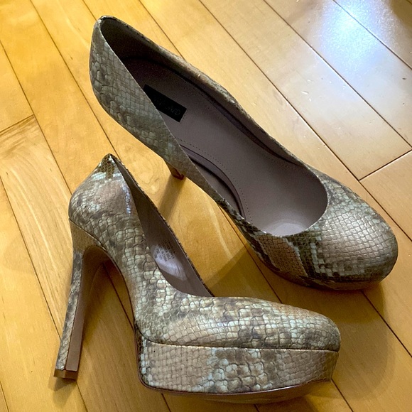 NEW Joan & David snakeskin leather Daquelia platform shoes - Picture 9 of 10